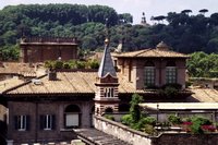 Click to see big picture (700x467 pixels; 94 KB)