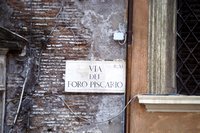 Click to see big picture (700x467 pixels; 100 KB)