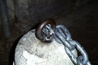 Click to see big picture (700x467 pixels; 66 KB)