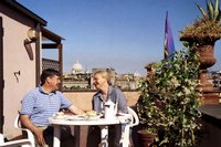 Click to see big picture (700x467 pixels; 88 KB)