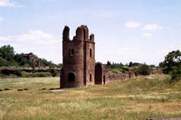 Click to see big picture (700x467 pixels; 76 KB)