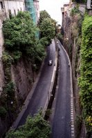 Click to see big picture (333x500 pixels; 57 KB)