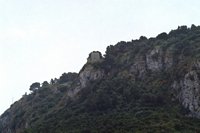 Click to see big picture (700x467 pixels; 48 KB)