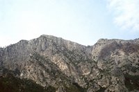 Click to see big picture (700x467 pixels; 72 KB)