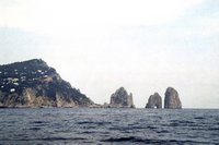 Click to see big picture (700x467 pixels; 60 KB)