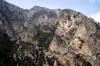 Click to see big picture (700x467 pixels; 109 KB)