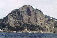 Click to see big picture (700x467 pixels; 78 KB)