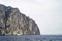 Click to see big picture (700x467 pixels; 72 KB)