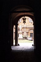 Click to see big picture (333x500 pixels; 29 KB)