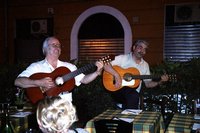 Click to see big picture (700x467 pixels; 74 KB)