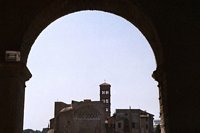 Click to see big picture (700x467 pixels; 43 KB)